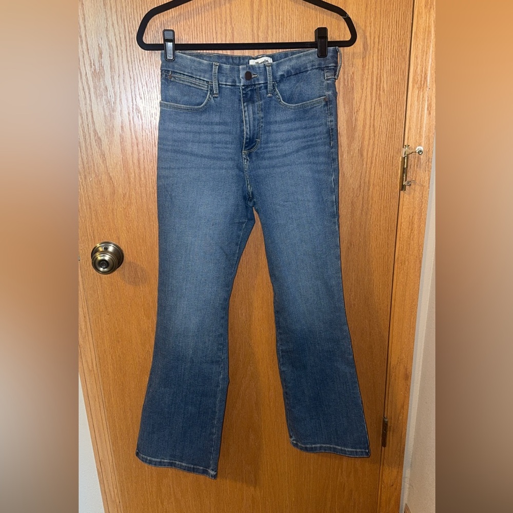 Wrangler High Rise Skinny Flare Cropped Jeans Size 30x30